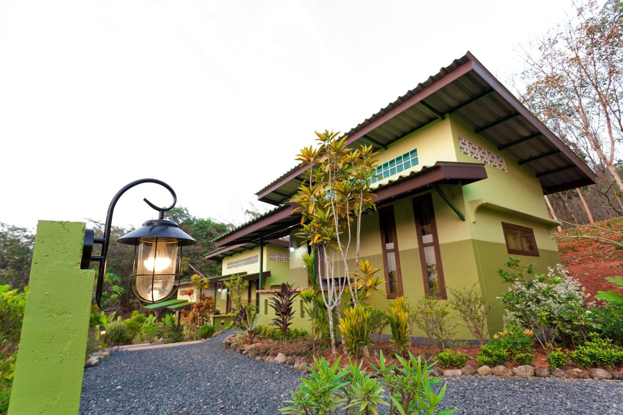 The Mouth Resort - Sha Extra Plus Khao Lak Buitenkant foto