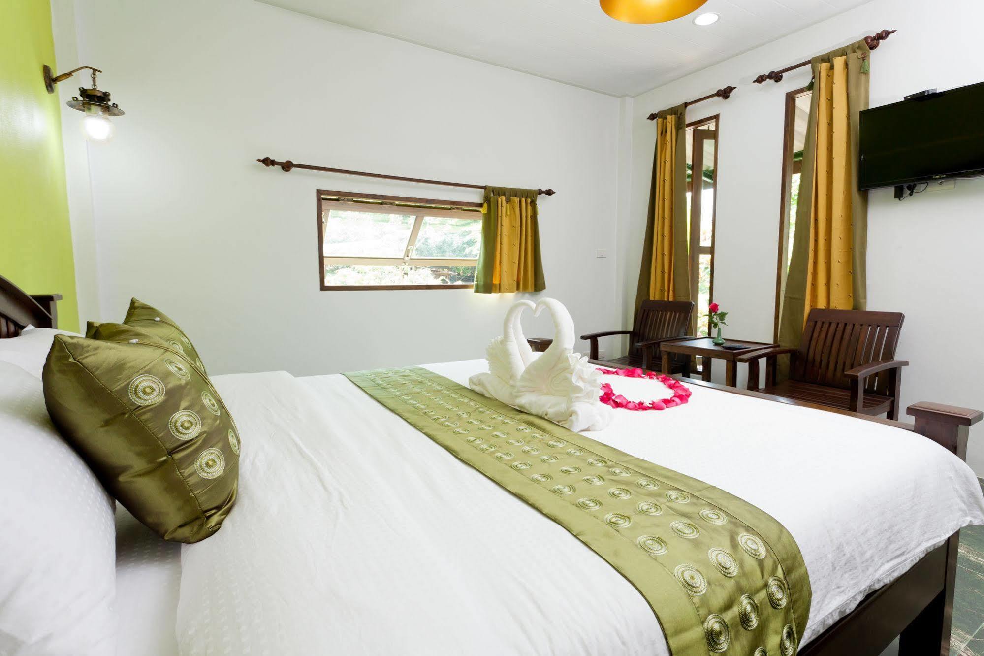 The Mouth Resort - Sha Extra Plus Khao Lak Buitenkant foto